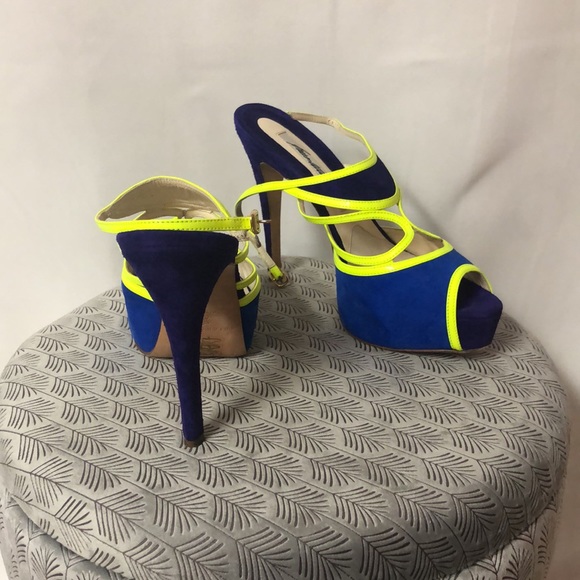 Brian Atwood neon platforms heels - Picture 3 of 6